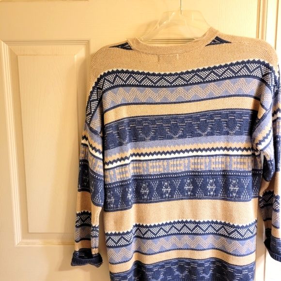 Chaps NWT long sleeve lightweight sweater. - Picture 3 of 6